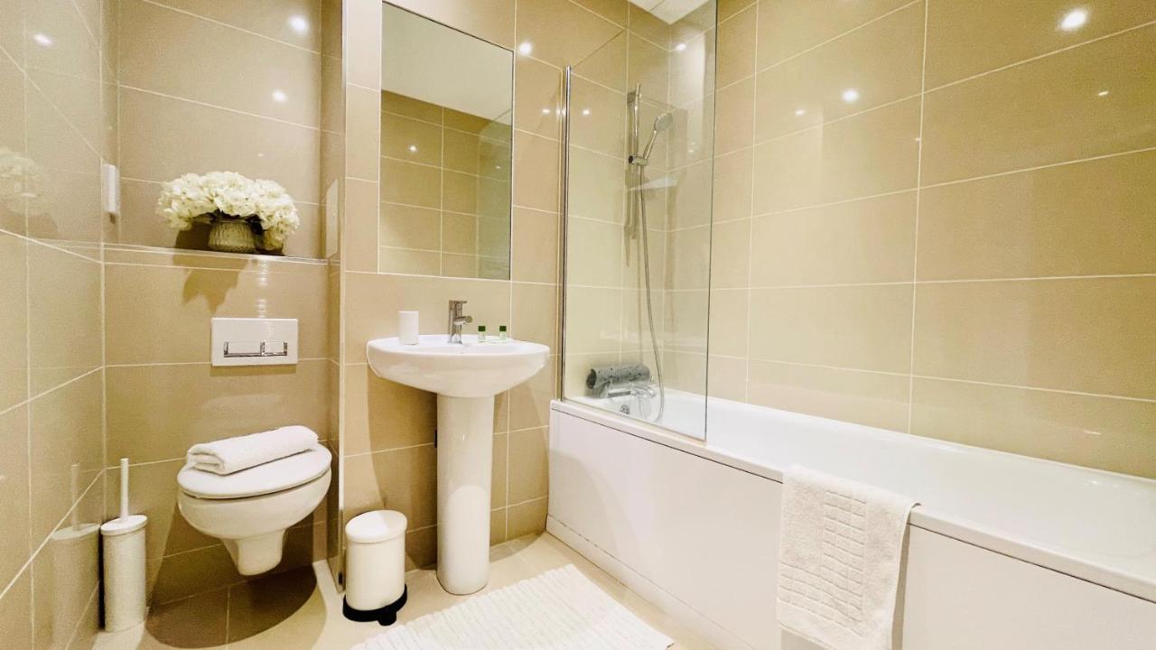 Urban Gem Apartment- Free Parking Enfield Εξωτερικό φωτογραφία